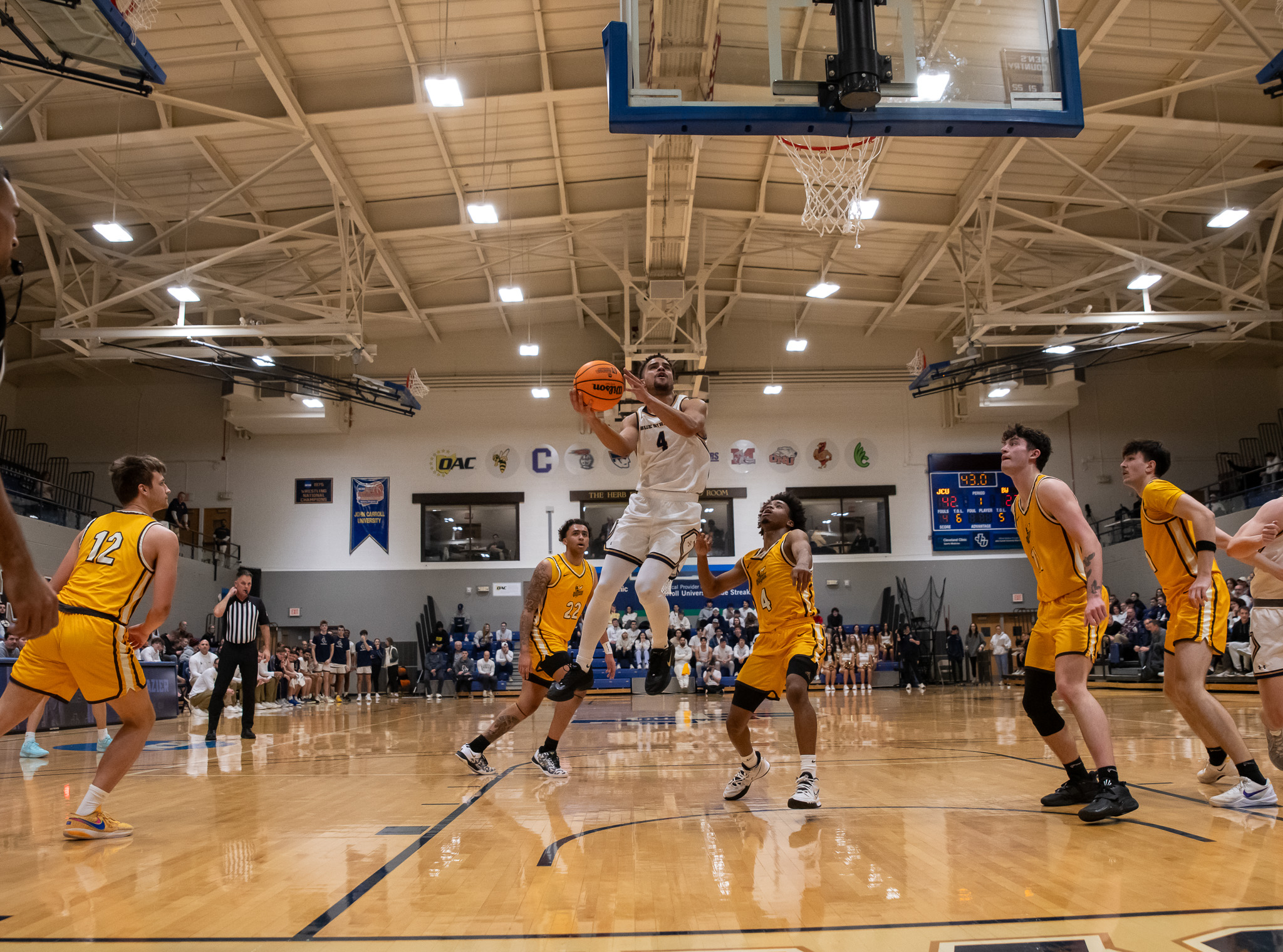 更在于他在 更在于他在